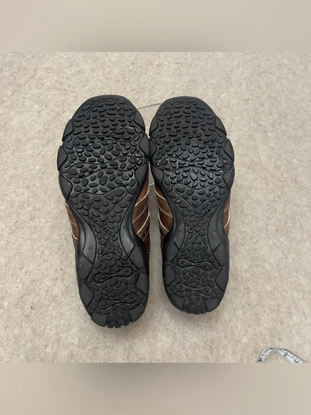Skechers Brown Leather Slip On Comfort Loafers Men’s size 10
